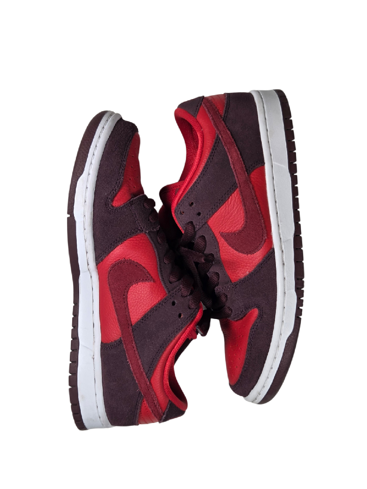 Chaussures SB Dunk Low Cherry