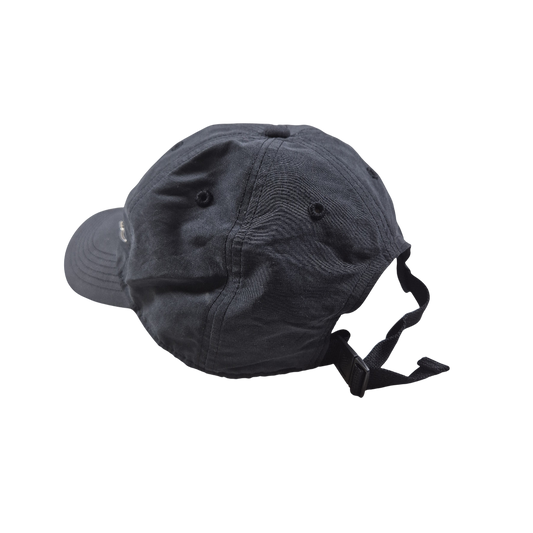 Casquette Nike noire swoosh argenté