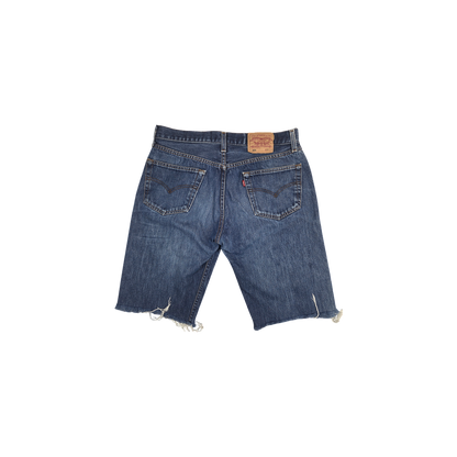 Short Levi's 501 bleu délavé effiloché