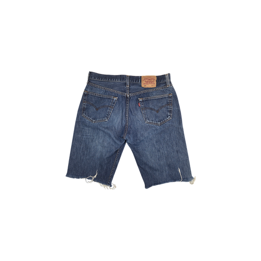 Short Levi's 501 bleu délavé effiloché